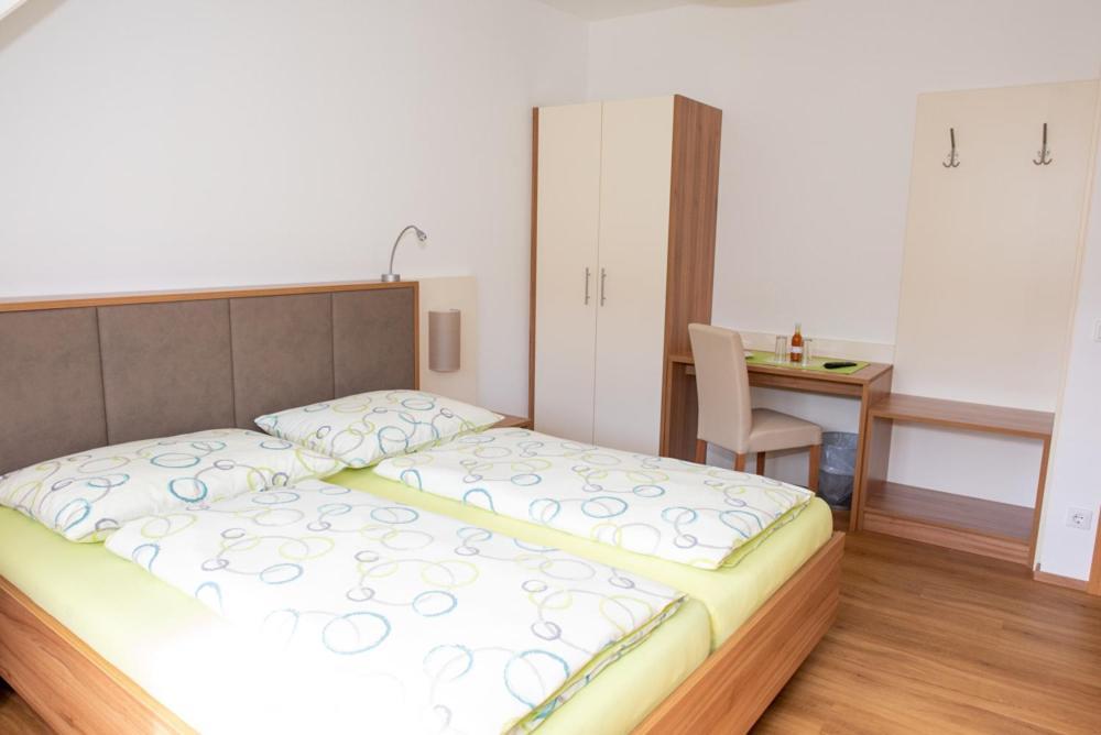 Gaestehaus Schuetz Spitz an der Donau Exteriör bild