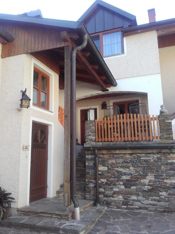 Gaestehaus Schuetz Spitz an der Donau Exteriör bild